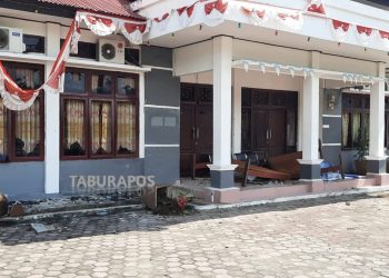 Ricuh Diduga Akibat Vaksinasi, Akses Transportasi Lintas Mansel Lumpuh