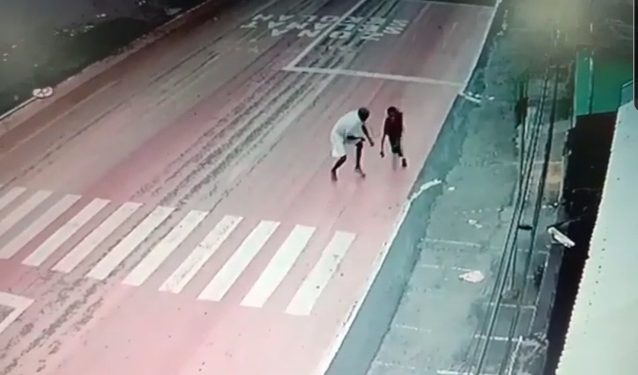 Viral di Medsos, Seorang Anak Dijambret Depan Gerbang Yapis