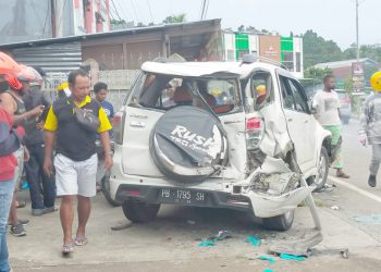 Tabrakan Beruntun di Wosi Kelalaian Supir Truk