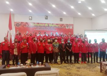 Gubernur Harap Berikan Kontribusi Positif Bagi Pembangunan di Papua Barat