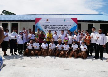 Kepala SMA N 1 Masni Minta Gubernur Angkat Guru Honornya Menjadi PNS