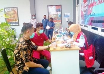 Peduli Kepada Warga Bintuni, Keluarga Besar P2TIM TB Lakukan Aksi Sosial Donor Darah 
