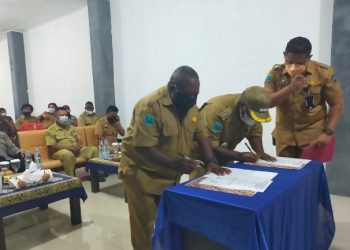 Jadi Distrik Sentral, Daud Mandacan Siap Jalin Kerjasama dengan Semua Pihak