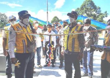 Dirjen Cipta Karya Serah Terimakan Aset BMN Rehabilitasi dan Renovasi Sekolah dan Sarana Prasarana Sanitasi LPK di Manokwari