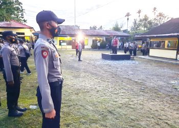 Bupati Waran Berikan Pesan Kepada 121 Personel Bintara Baru Mansel