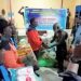 BPBD dan Dinsos Bintuni Turun Serahkan Bantuan Bama Kepada Warga Sarbe Distrik Kuri Korban Banjir
