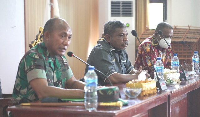 Pangdam XVIII Kasuari Temui Ketua MRP PB