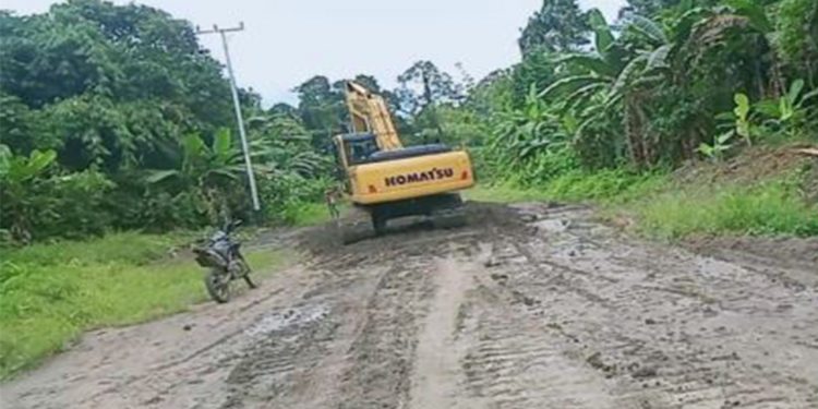 Sudah Cair Rp 5 Miliar, Pembangunan Ruas Jalan Mandiwa-Wermenu-Kufuryai di Distrik Arguni Tak Sesuai Ekspektasi