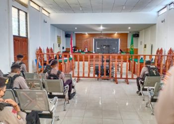 Kini, Puluhan Polisi Dinas dan Diperintahkan Mengikuti Sidang di Pengadilan Manokwari?