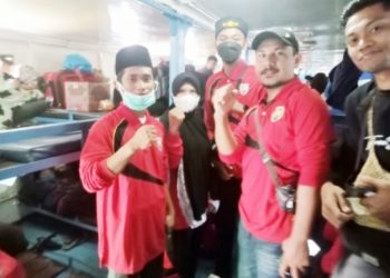 Lima Kafilah Berangkat dengan KM Getsemani Antusias Ikuti dan Sukseskan MTQ Ke-IX di Kaitaro