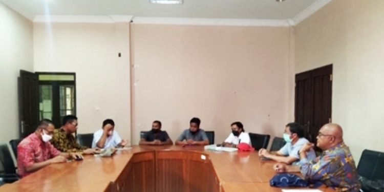 Empat Pengusaha Petrashop Bersedia Mengurus Izin