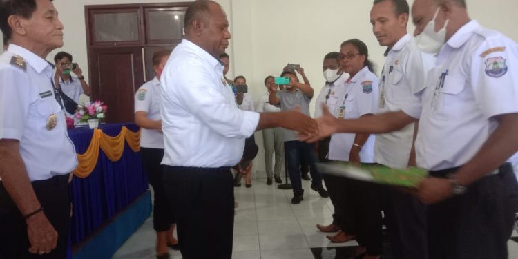 Gandeng BPW KKSS, Satreskrim Polres Manokwari Gelar Vaksinasi Covid-19