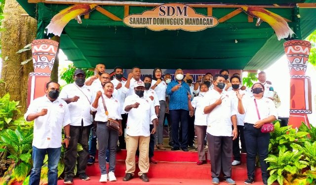 Komunitas Sahabat Dominggus Mandacan Deklarasi Siap Wujudkan Doamu Dua Periode 