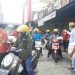The Maczman Zona Papua Barat Bagi Takjil Gratis ke Tukang Ojek