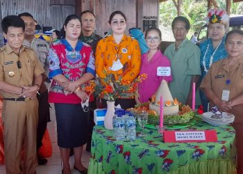 Tiba di Ransiki, Tim Safari Ramadhan KKSS Papua Barat Salurkan Paket Sembako