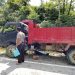 Diduga Rem Blong, Truk Pembawa 15 Karyawan Alami Laka Tunggal di Distrik Ayamaru Barat