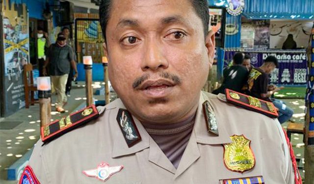 Tak Ada Larangan atau Tilang Berkendara Pakai Sandal Jepit