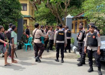 Tak Kunjung Dapat Kepastian, Orang Tua Murid Kembali Mengamuk di SMA Negeri 2