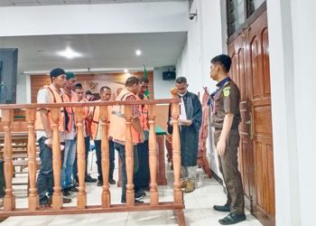 Enam Penambang Emas Tradisional Tanpa Modal Ditangkap Dalam Perjalanan Pulang