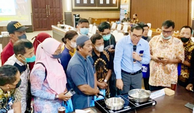 Penggunaan Kompor Listrik Mulai Gencar Disosialisasikan oleh UPL PLN Teluk Bintuni