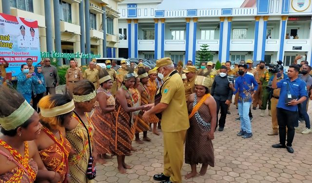 Pemda Manokwari Diminta Semarakkan Masyarakat Pada HUT RI,  17 Agustus