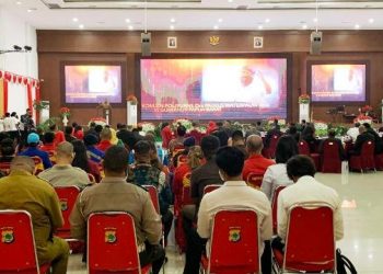 Jokowi Ingatkan Polri Harus Sadar Selalu Dalam Pengamatan Rakyat