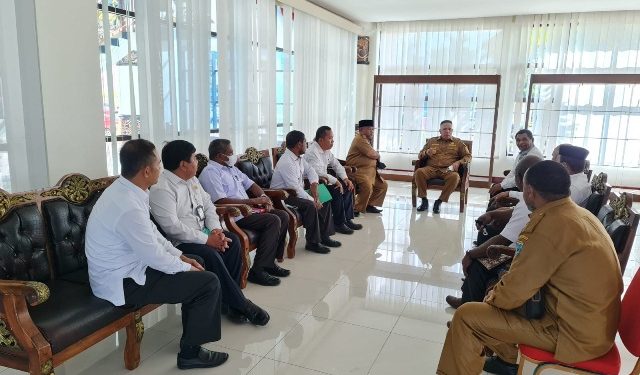 Kakanwil Agama Temui Penjabat Gubernur Papua Barat