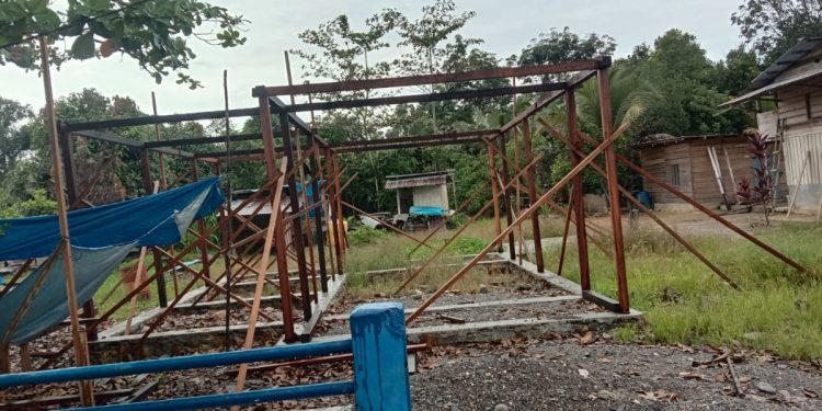Proyek Rehab Rumah Senilai Rp 4 Miliar di Kaimana Ditemukan Hanya Terbangun Tiang