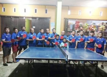 Atlet Tenis Meja Kali Kodok Bintuni dan Tim Futsal Batalyon 763/SBA Gelar Latihan