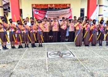 Bupati Ingatkan Kontingen Kwarcab 3309 Bintuni Peserta Jamnas XI Untuk Perkenalkan Teluk Bintuni 