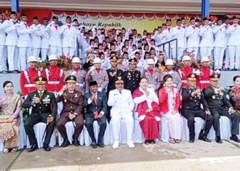 Menjalankan Tugas dengan Baik, Bupati Puji Paskibra