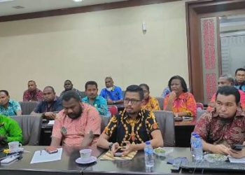 DPR Papua Barat Dorong Aspirasi Pelimpahan Kewenangan SMA dan SMK Kembali ke Provinsi
