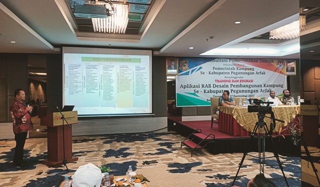 Kejari Manokwari Buka Diri Dampingi Aparat Kampung