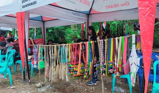 LSM Perkumpulan Komari Papua Gelar Festival TWA Gunung Meja