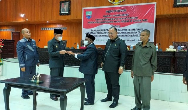 DPRD Setujui APBD-Perubahan TA 2022 Manokwari