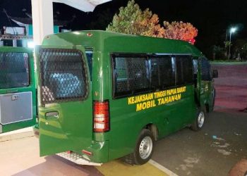 Ditetapkan Tersangka, Kadis Perhubungan Papua Barat Langsung Ditahan Kejaksaan