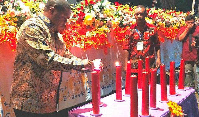 Bupati Ajak Umat Kristen Menuju Kehidupan Baru  