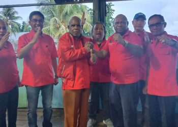 Sah, Obeth Ariks Ayok Masuk PDI-Perjuangan