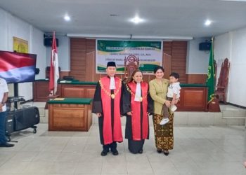 Berlinda Mayor Melantik Haries Lubis Menjadi Wakil Ketua PN Manokwari