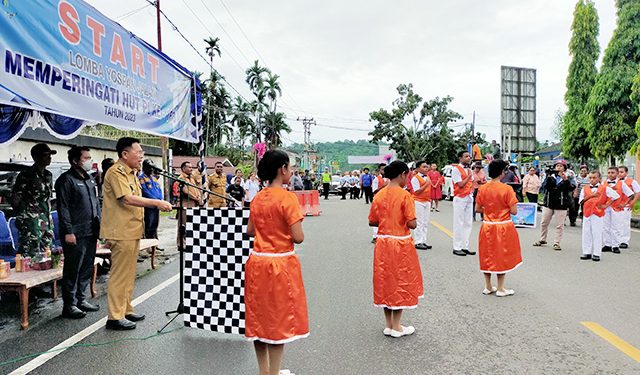 Lestarikan Budaya Papua, 38 Pasangan Muda-Mudi Bergembira Menari Yospan