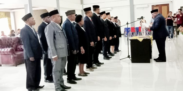 Jadi Pesta Demokrasi Bagi OAP, Wabup Minta Panitia dan Pengawas Pemilihan Anggota MRPB Kerja Jujur dan Adil