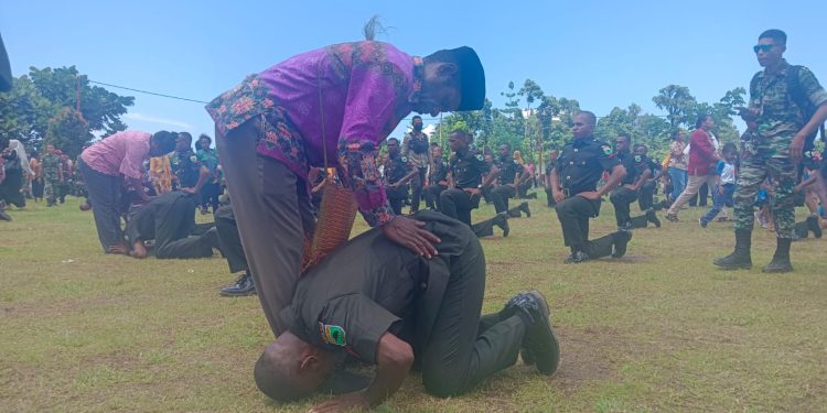 Tutup Pendidikan Tamtama TNI-AD, Pangdam XVIII Kasuari Tekankan Menjadi Prajurit yang Tanggap, Tanggon dan Trengginas