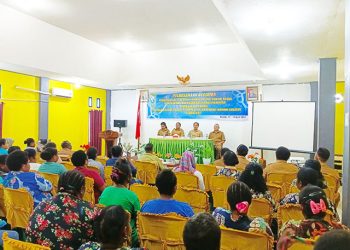 Perempuan Dekat dengan Kemiskinan