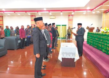 Bupati Melantik Panitia Pemilihan Anggota MRPB Tingkat Kabupaten Manokwari