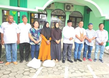 Sangat Membantu, Pemkab Manokwari Gelar Pasar Murah 2.000 Paket