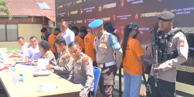 PKS Jadi Partai Pertama Daftar Bacalegnya ke KPU Manokwari