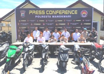 PKS Jadi Partai Pertama Daftar Bacalegnya ke KPU Manokwari