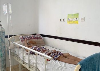 Kisah Tukang Ojek yang Membantu Sepasang Lansia yang Hidupnya Cukup Memprihatinkan