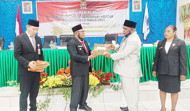 Bupati Mansel Usul 7 Perda Non-APBD ke DPRD