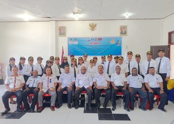 Bupati Waran Serahkan SK P3K Guru Formasi 2022